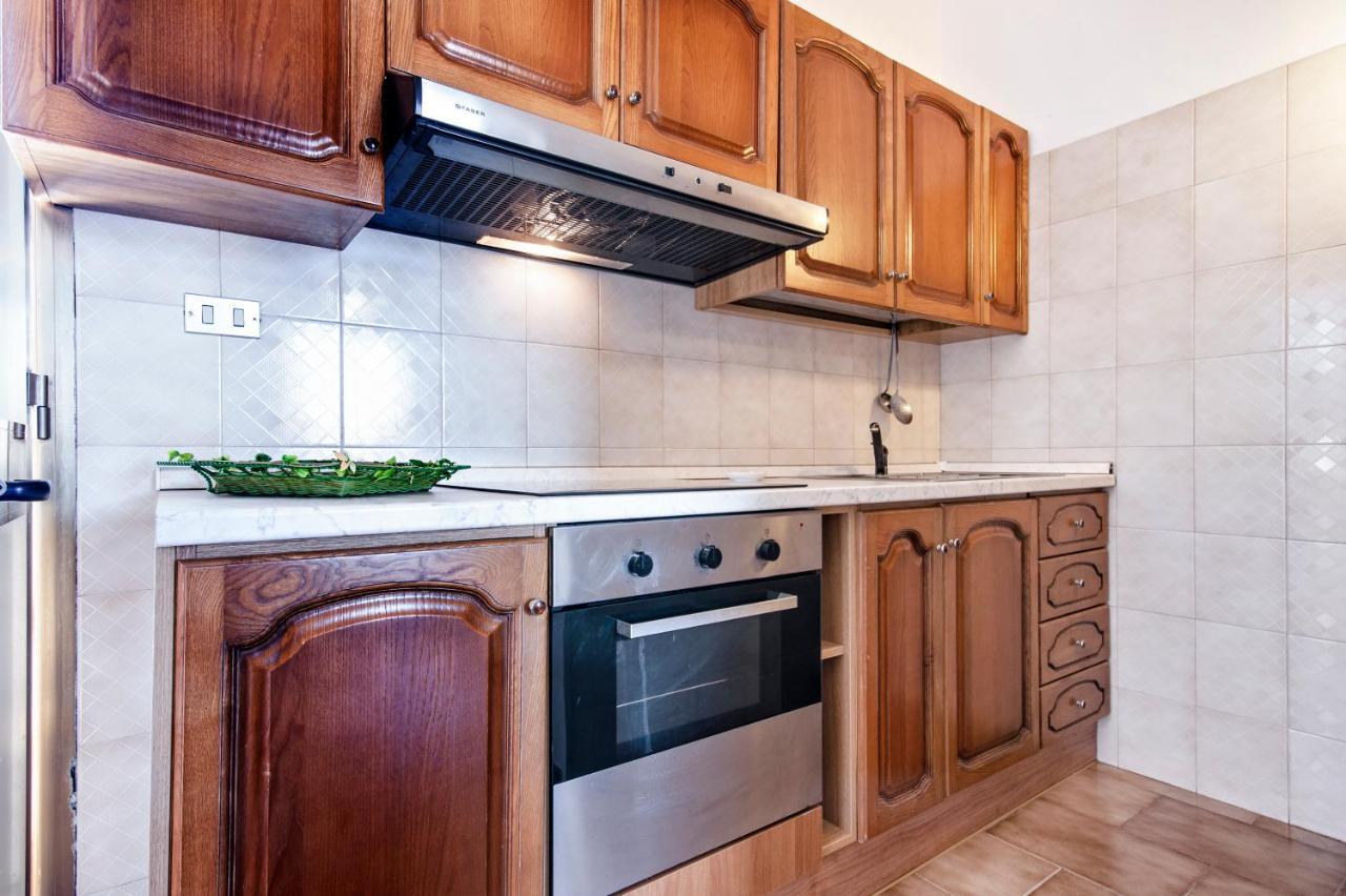 Brodolini Apartments ตอร์เรเดลลอร์โซ ภายนอก รูปภาพ